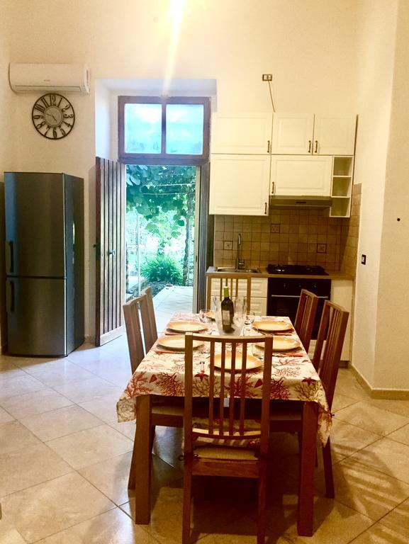 فندق Aloha House فورميا المظهر الخارجي الصورة